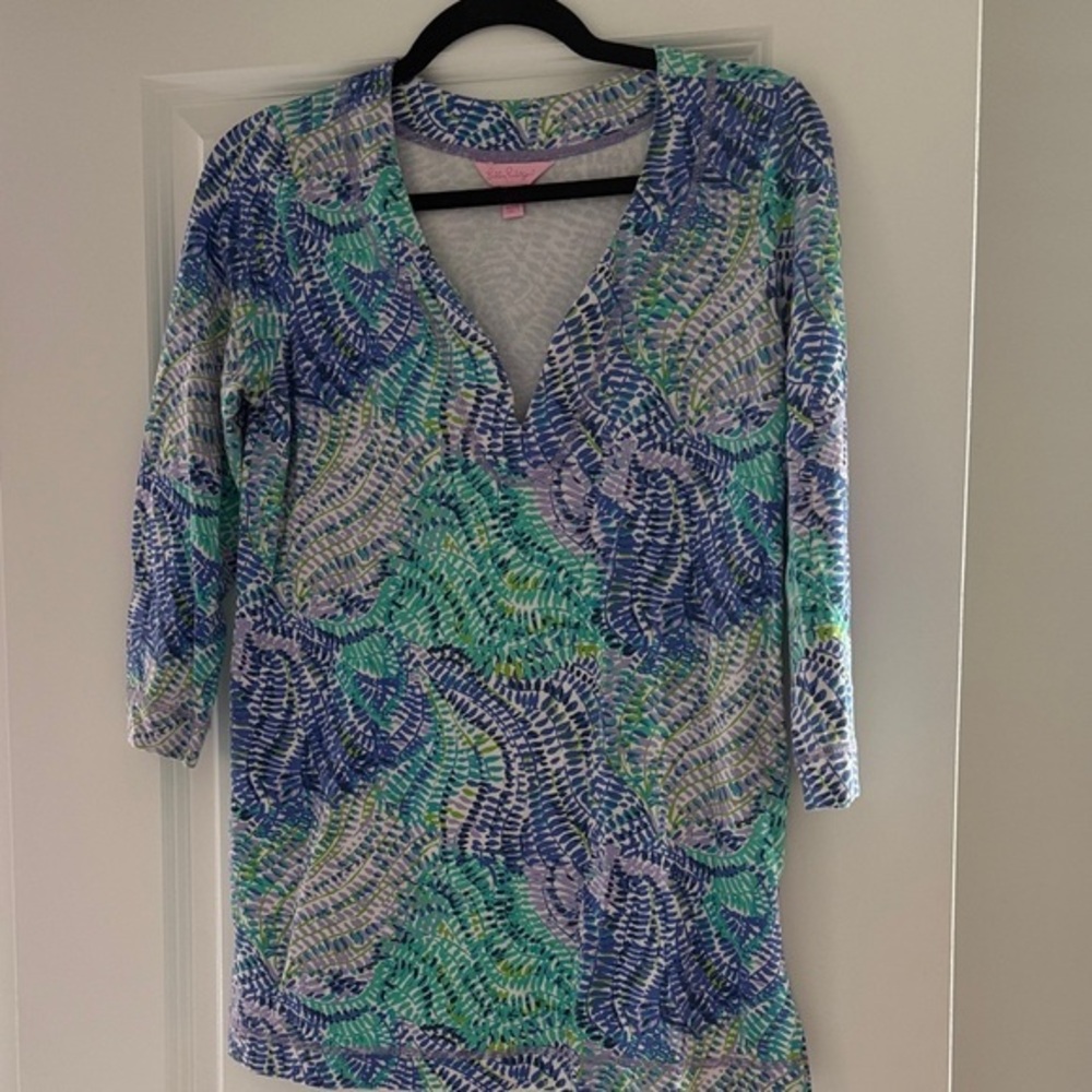 Like New Lilly Pulitzer UPF 50+ Justina Tunic